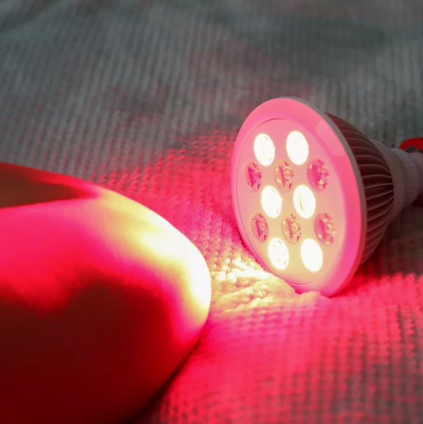 Lampe infrarouge à vitamine D pour le visage avec thérapie LED rajeunissante